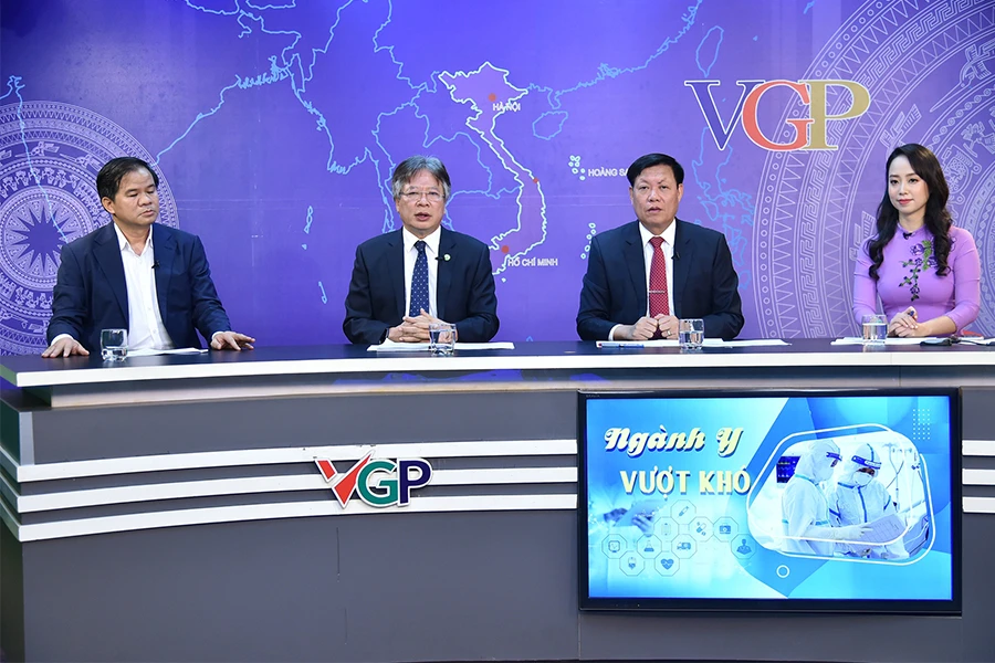 Các khách mời tại tọa đàm. Ảnh: VGP/QUANG THƯƠNG