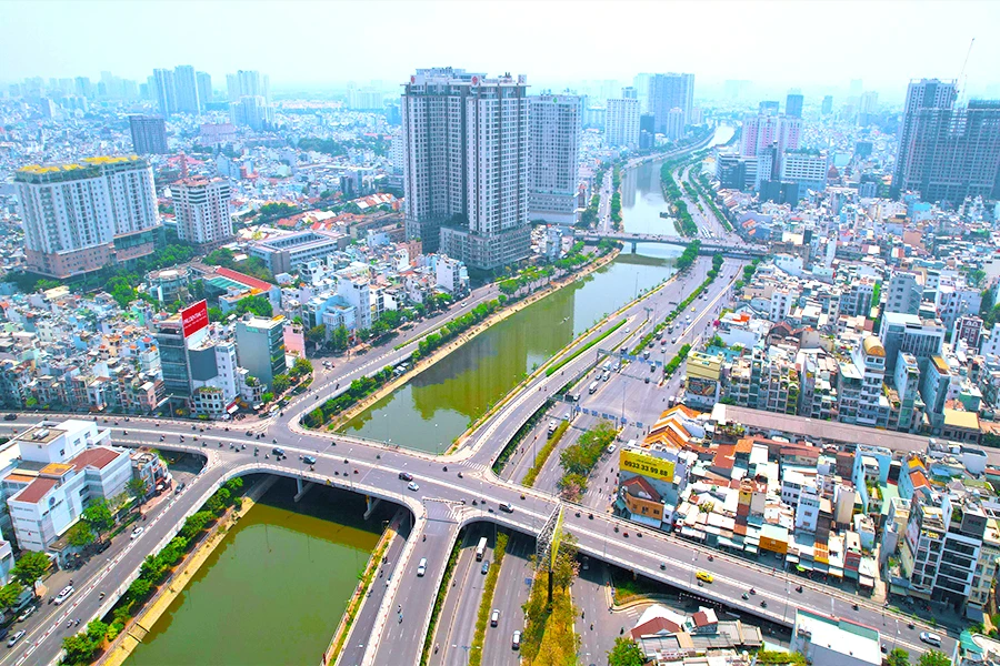 Các chuyên gia lo ngại việc quy định quyền sở hữu chung cư có thời hạn sẽ tác động đến tâm lý người mua nhà. Ảnh minh họa: NGUYỄN TIẾN