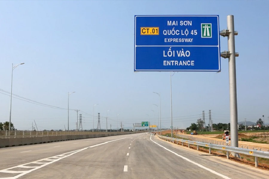Cao tốc Mai Sơn - Quốc lộ 45 là một trong chín dự án đang được Bộ GTVT lấy ý kiến xây dựng phương án thu phí. Ảnh: ĐẶNG TRUNG