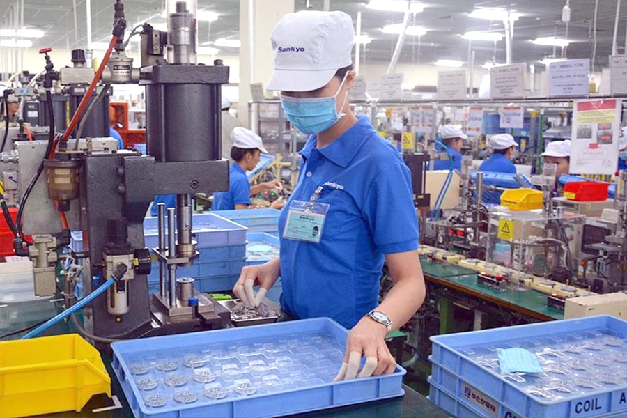 Hàng ngàn doanh nghiệp dự kiến ngưng hoặc tạm ngưng kinh doanh trong năm 2023. Ảnh: Q.HUY