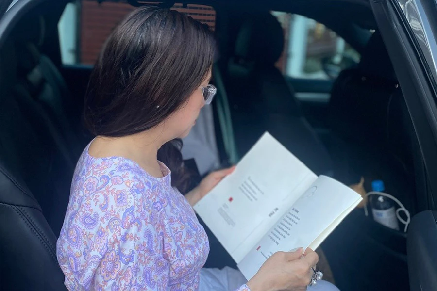 Chị Đ bức xúc, không hiểu vì sao bà T có thể mở công ty một cách dễ dàng như vậy. Ảnh: NVCC Chị Đ bức xúc, không hiểu vì sao bà T có thể mở công ty một cách dễ dàng như vậy. Ảnh: NVCC