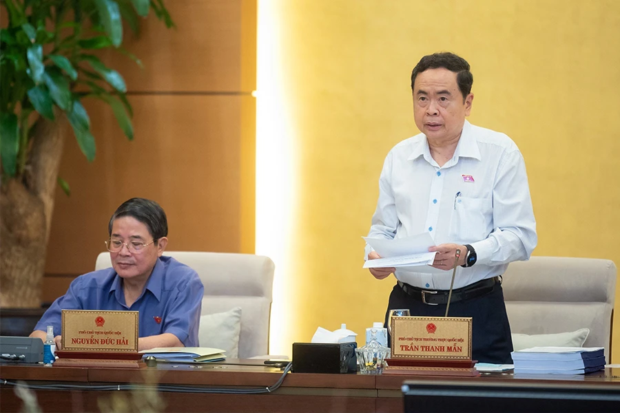 Phó Chủ tịch thường trực Quốc hội Trần Thanh Mẫn điều hành nội dung phiên họp. Ảnh: PHẠM THẮNG