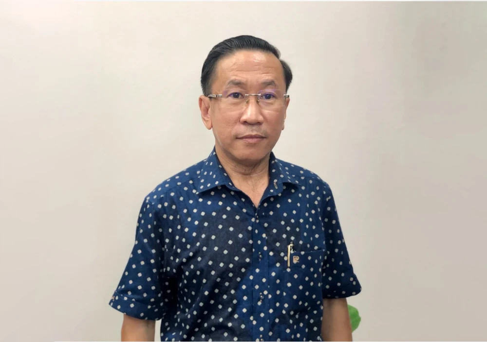 P10-11-anhBOX- CHINHAN1.jpg