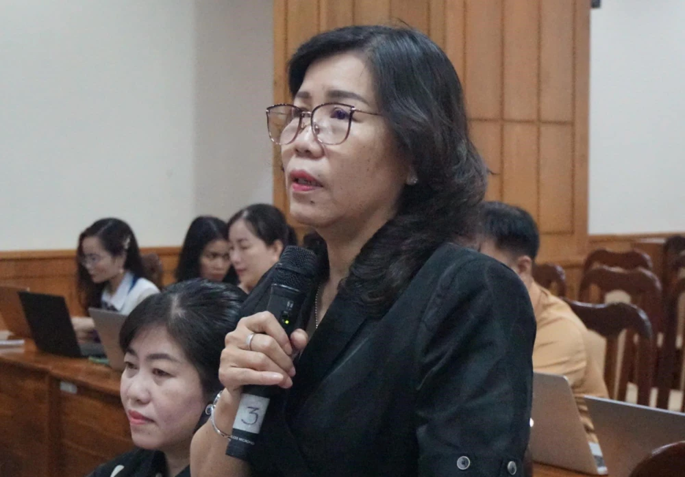 P12_chan trang_h3_LE THI OANH.jpeg