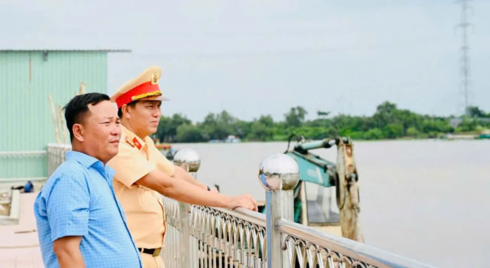 Người giành lại sự sống cho nhiều người ở cầu Bến Lức