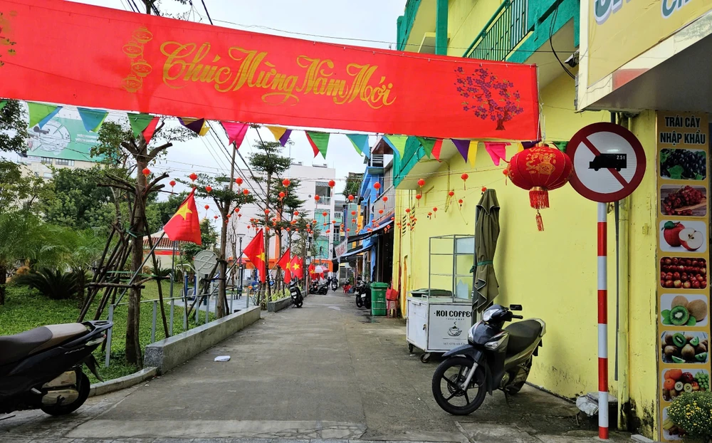 p12-13 hien dat mo duong-box.jpg