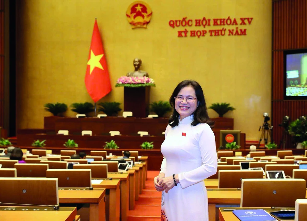 p2829-bà Nguyễn Thị Hồng Hạnh.jpg