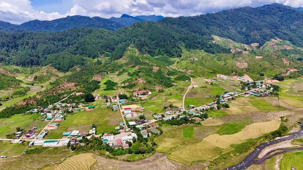 Toàn cảnh khu làng Xốp Dùi ngày nay Ảnh: TRUNG KIÊN