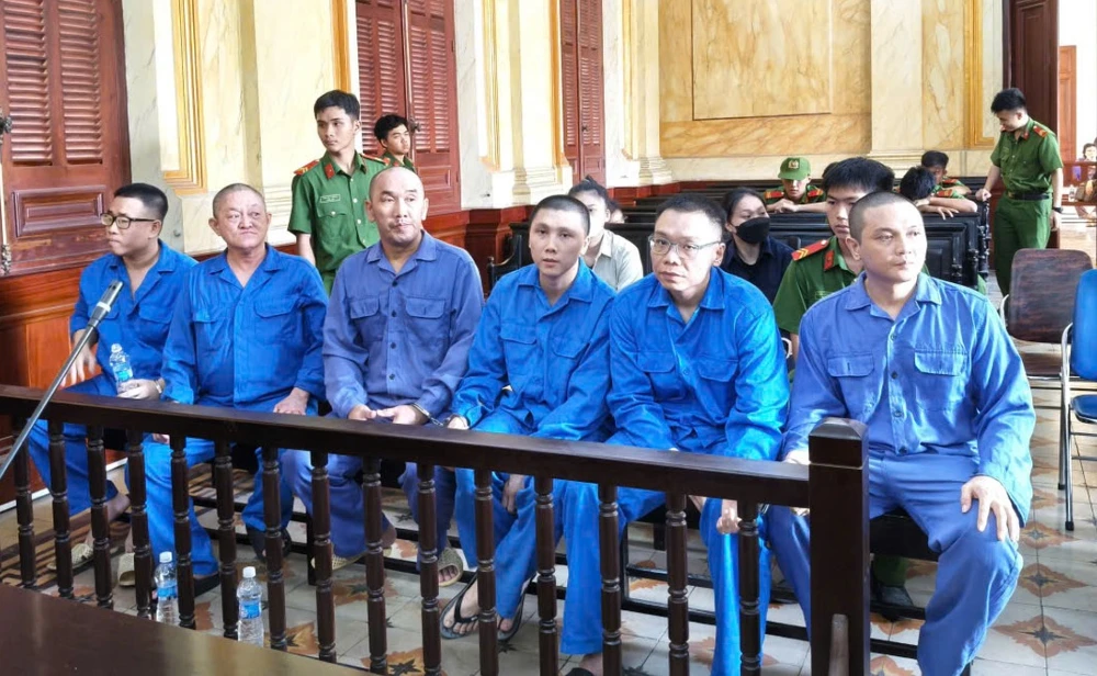p6 anh-chinh-chuyen-de.jpg