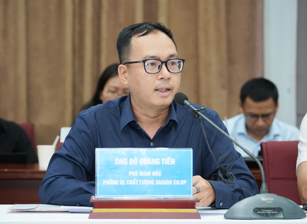 P1213_Cotphai_h1_DO QUANG TIEN.jpg