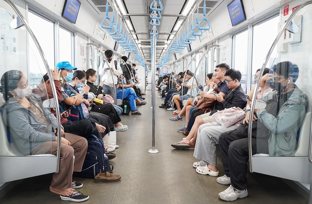 p8-9 Metro số 1 - Suối Tiên (26).jpg