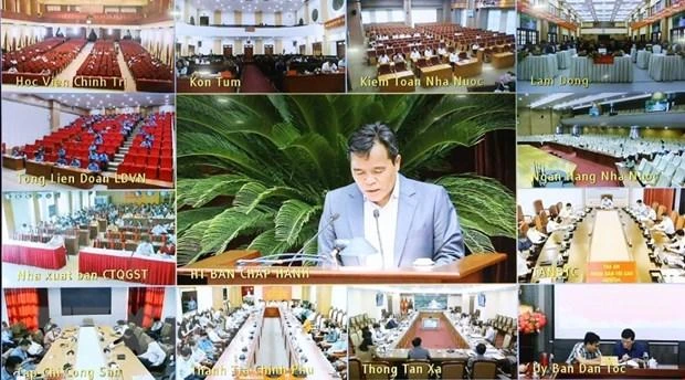 Điểm cầu trực tuyến Thông tấn xã Việt Nam và các điểm cầu trực tuyến tại các ban, bộ, ngành cùng các địa phương. Ảnh: TTXVN