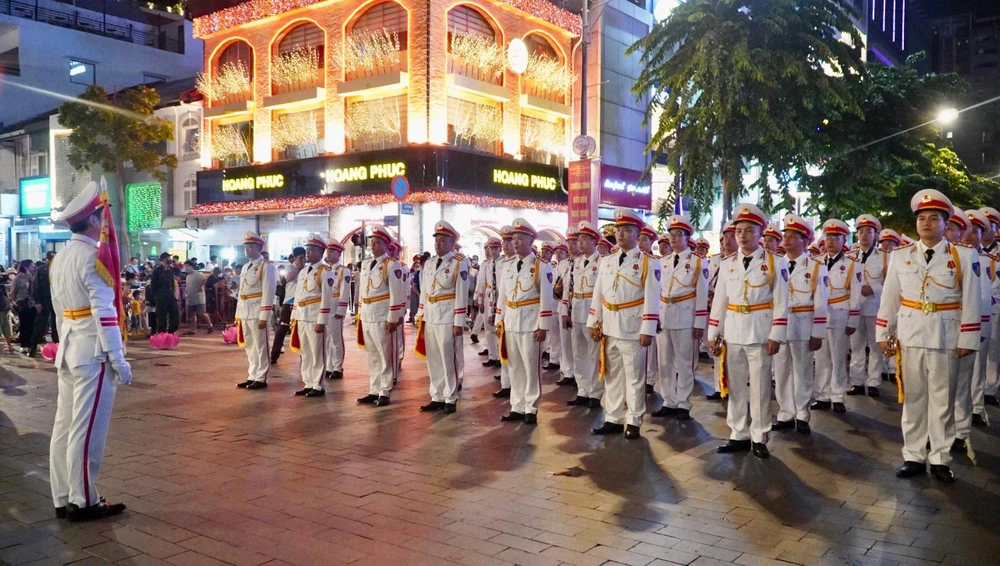 Chương trình nghệ thuật đặc sắc được đầu tư kỹ lưỡng về nội dung và hình thức. Ảnh: BẢO PHƯƠNG