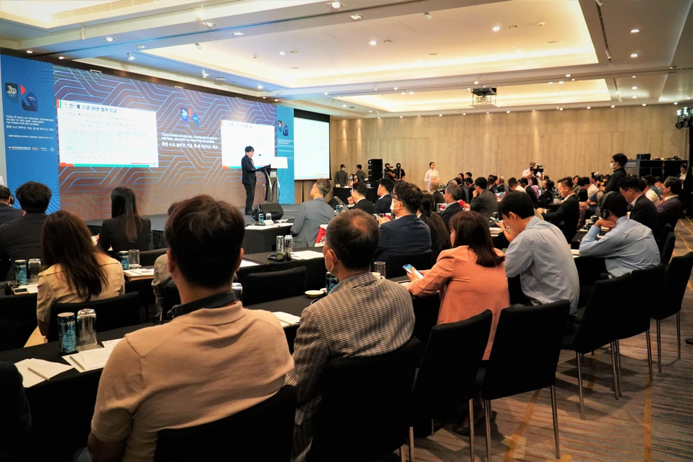 Toàn cảnh hội thảo "Tuần lễ Doanh nghiệp Việt Nam - Hàn Quốc". Ảnh: BẢO PHƯƠNG