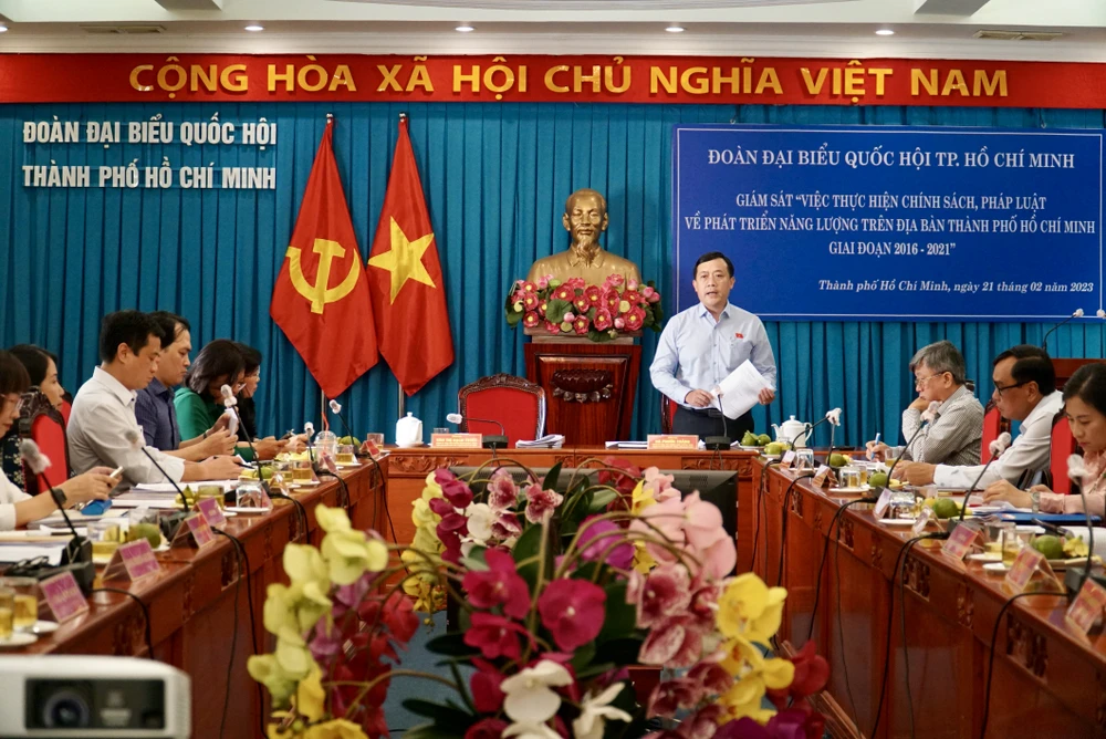 Toàn cảnh buổi giám sát. Ảnh: BẢO PHƯƠNG Toàn cảnh buổi giám sát. Ảnh: BẢO PHƯƠNG