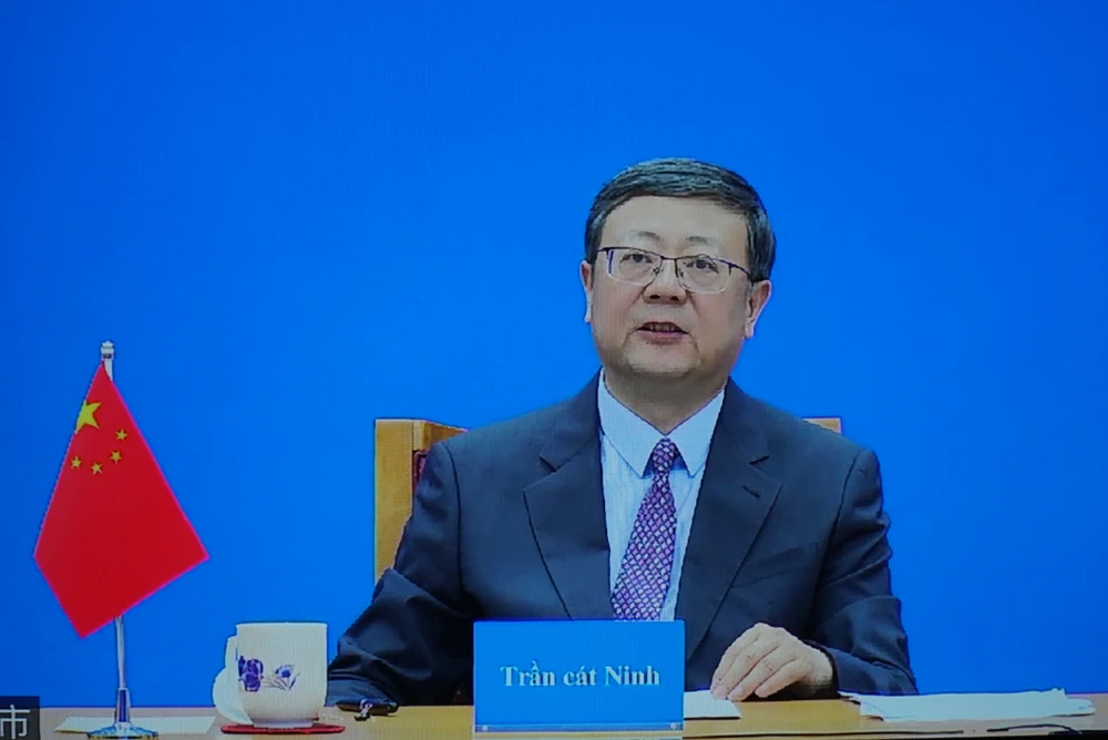 Ông Trần Cát Ninh, Bí thư Thành ủy TP Thượng Hải, Trung Quốc tại buổi hội đàm. Ảnh: BẢO PHƯƠNG