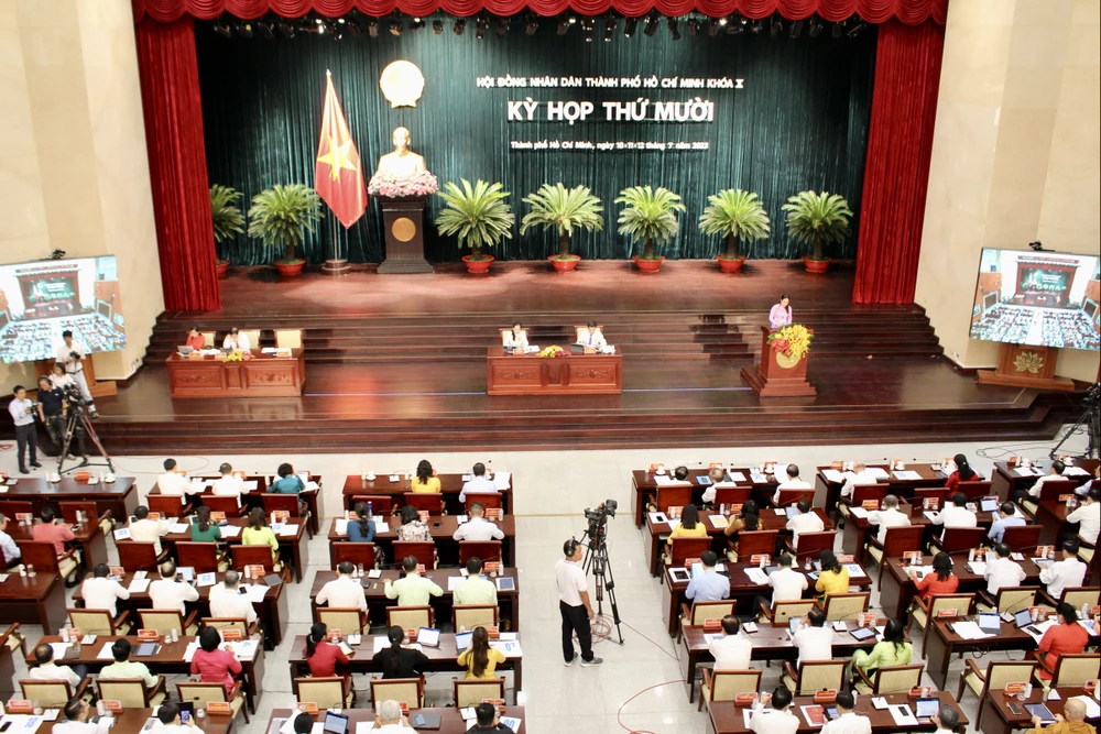 Toàn cảnh kỳ họp HĐND TP.HCM ngày 10-7. Ảnh: BẢO PHƯƠNG