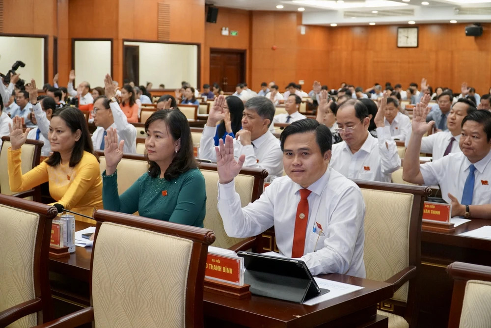 HĐND TP.HCM sẽ quyết nhiều nội dung cụ thể hoá Nghị quyết 98 vào tháng 9 tới. Ảnh: BẢO PHƯƠNG HĐND TP.HCM sẽ quyết nhiều nội dung cụ thể hoá Nghị quyết 98 vào tháng 9 tới. Ảnh: BẢO PHƯƠNG