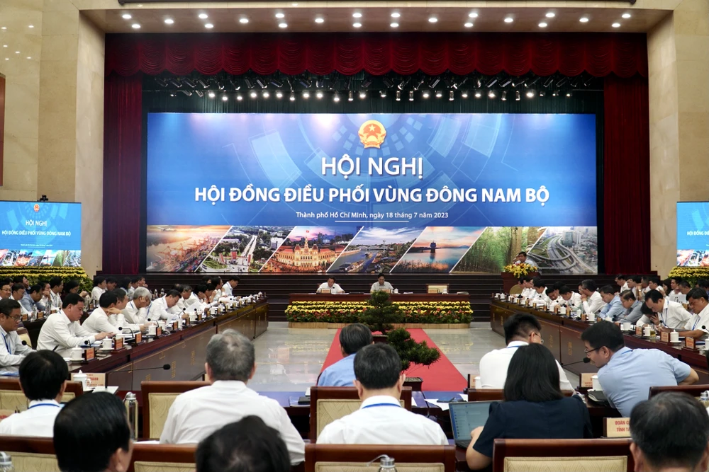 Toàn cảnh hội nghị Hội đồng Điều phối vùng Đông Nam Bộ. Ảnh: BẢO PHƯƠNG Toàn cảnh hội nghị Hội đồng Điều phối vùng Đông Nam Bộ. Ảnh: BẢO PHƯƠNG