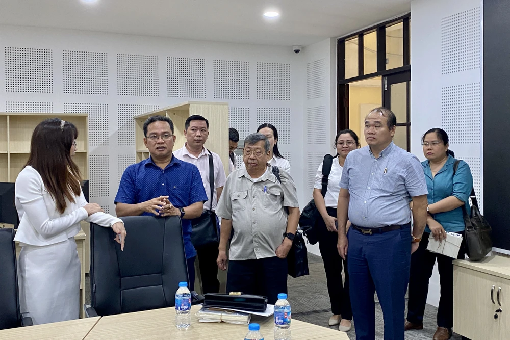 Viện Nghiên cứu Phát triển TP.HCM