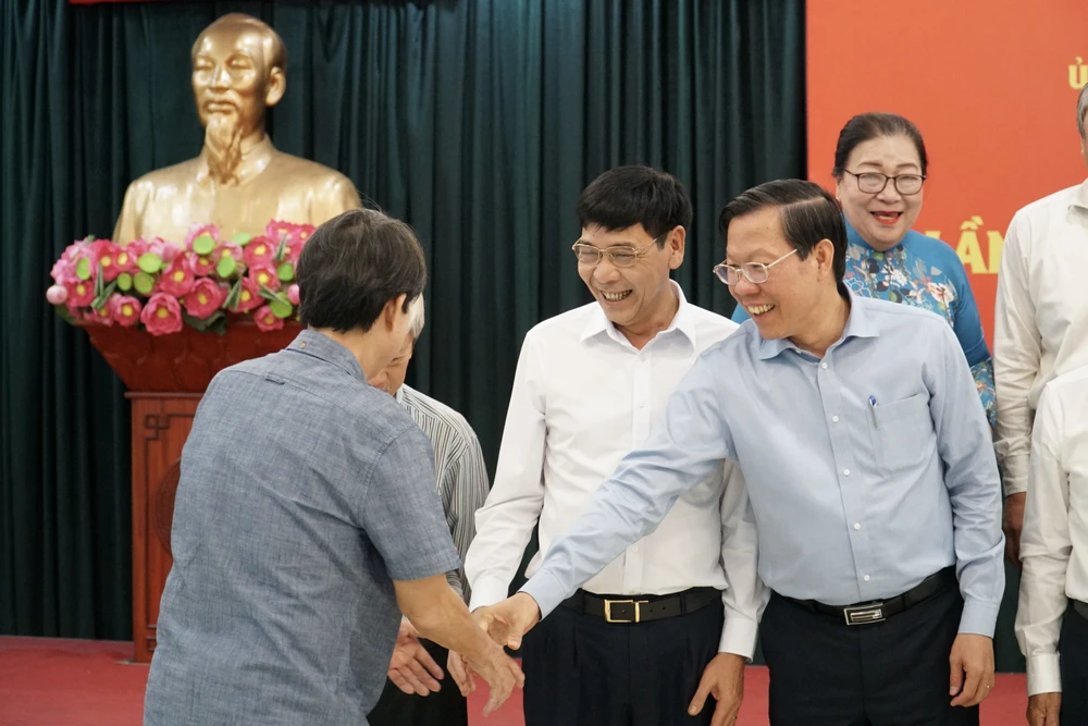 phan-van-mai-2.JPG phan văn mãi