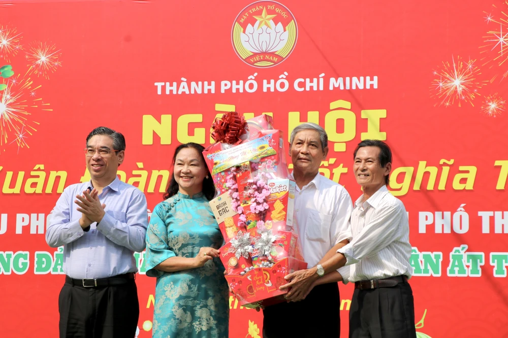 tet-nghia-tinh-3.jpg