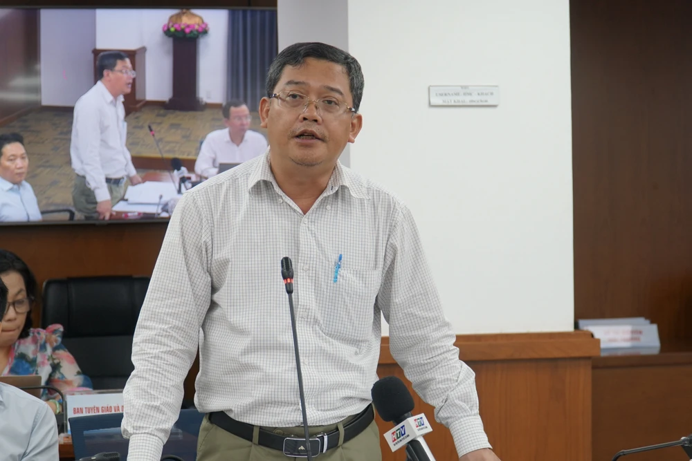 sap-xep-bo-may-1.JPG Sau khi sắp xếp bộ máy, TP.HCM sẽ giảm số lượng cấp phó trong 5 năm