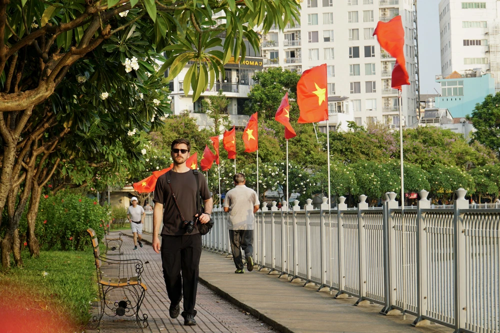 50-nam-thong-nhat-dat-nuoc-21 1.JPG