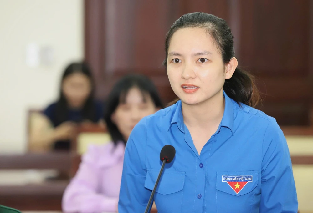 du-thao-bao-cao-chinh-tri-dai-hoi-dang-bo-tp-3.jpg góp ý về dự thảo Báo cáo chính trị Đại hội Đảng bộ TP.HCM lần thứ I, nhiệm kỳ 2025 – 2030.