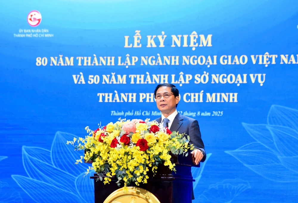 bui-thanh-son-2.jpg Phó Thủ tướng Bùi Thanh Sơn: Người làm đối ngoại phải có tư duy mới, cách làm mới