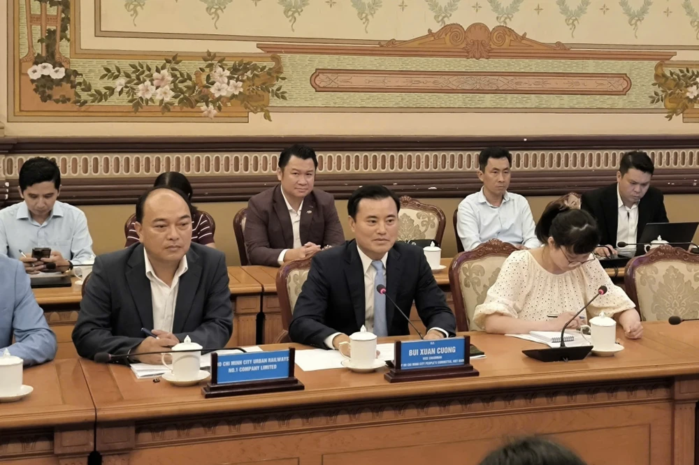 TP.HCM hợp tác với Mastercard thúc đẩy thanh toán “một chạm” trên mọi phương tiện công cộng phuong-tien-cong-cong-2.jpg