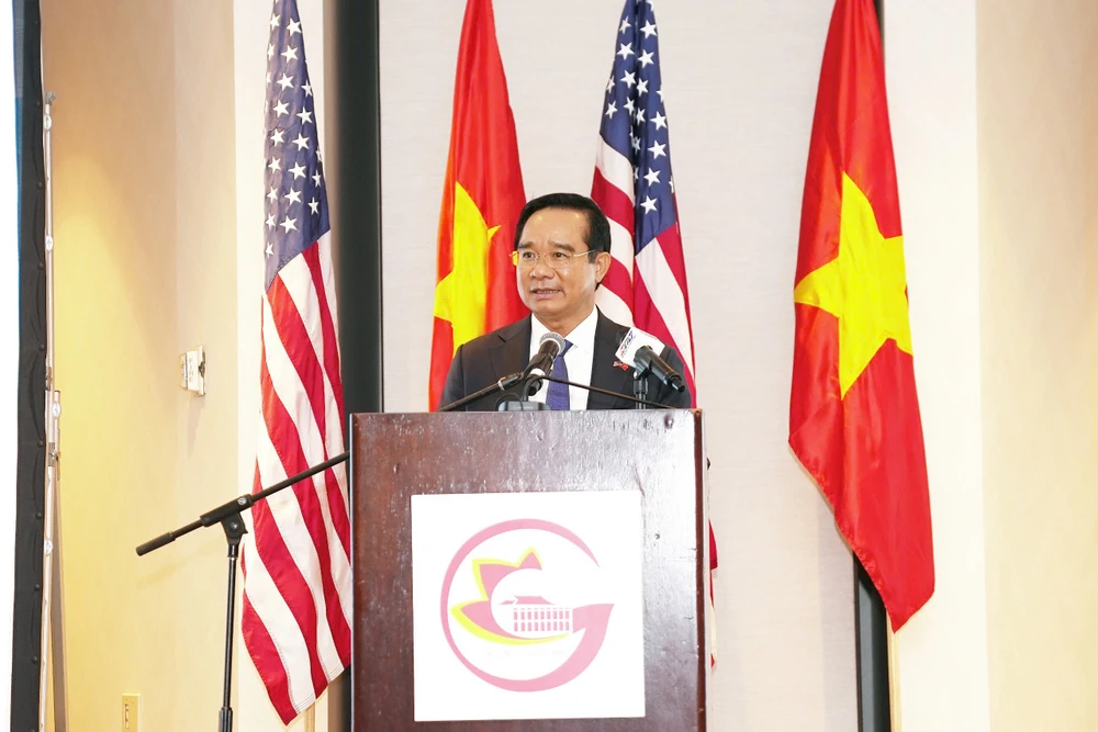 dien-dan-mua-thu-5.jpg Ký kết năm thoả thuận hợp tác chiến lược tại Diễn đàn mùa thu TP.HCM – Hoa Kỳ 2025