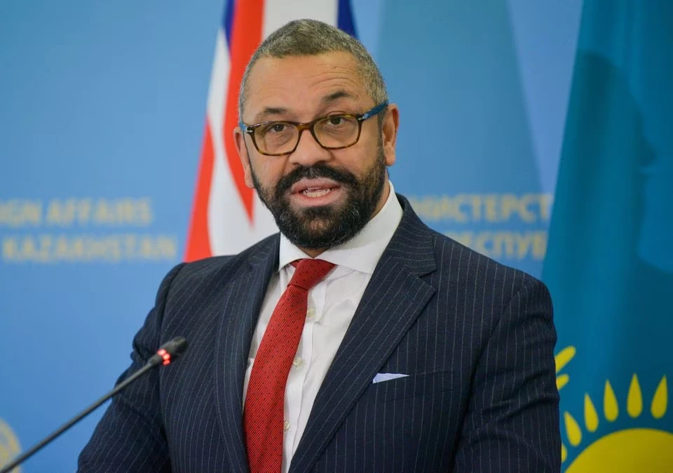 Ngoại trưởng Anh James Cleverly. Ảnh: REUTERS