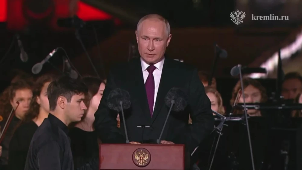 Tổng thống Nga Vladimir Putin phát biểu tại lễ kỷ niệm 80 năm trận chiến vòng cung Kursk hôm 23-8. Ảnh: ĐIỆN KREMLIN Tổng thống Nga Vladimir Putin phát biểu tại lễ kỷ niệm 80 năm trận chiến vòng cung Kursk hôm 23-8. Ảnh: ĐIỆN KREMLIN