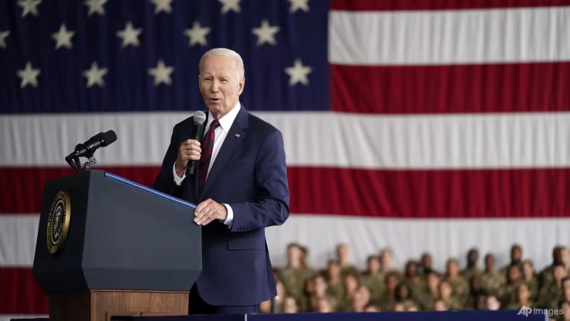 Tổng thống Mỹ Joe Biden phát biểu trong lễ tưởng niệm các nạn nhân thiệt mạng trong vụ khủng bố ngày 11-9-2001, tại căn cứ quân sự Elmendorf-Richardson, bang Alaska (Mỹ). Ảnh: AP