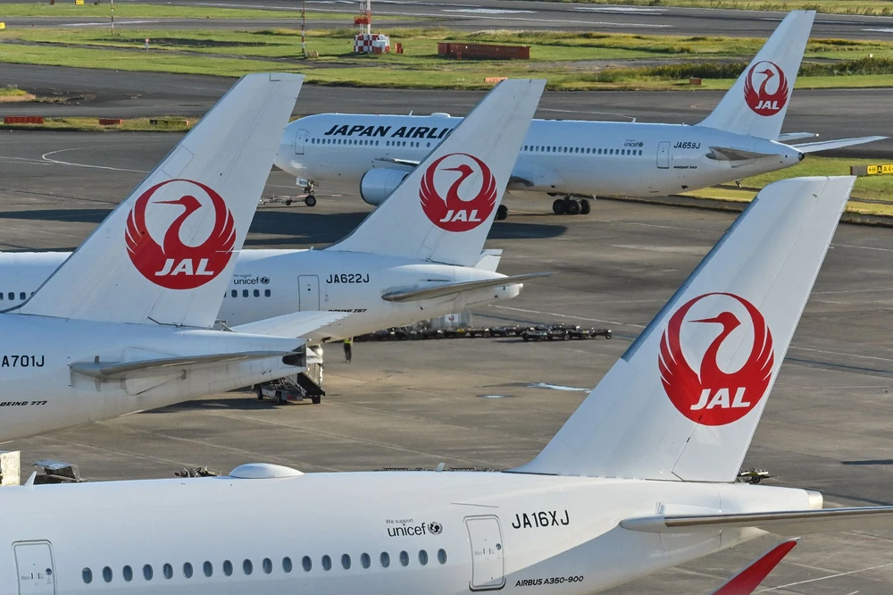 Điều gì giúp Japan Airlines sơ tán an toàn 379 người trong vụ va chạm máy bay?