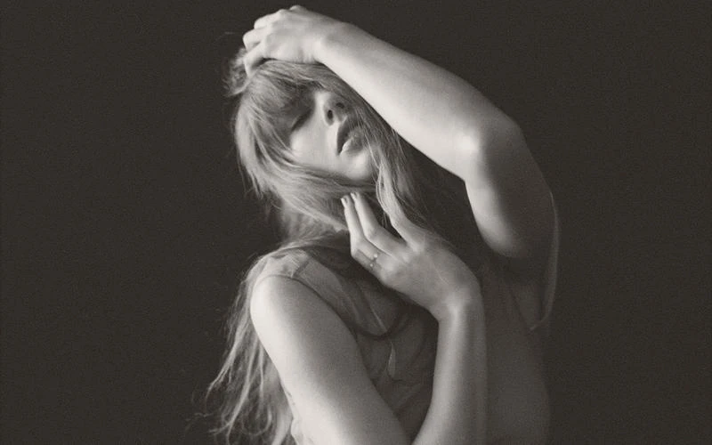 cac-fan-goi-Taylor-swift-la-trau-cay-tan-hien