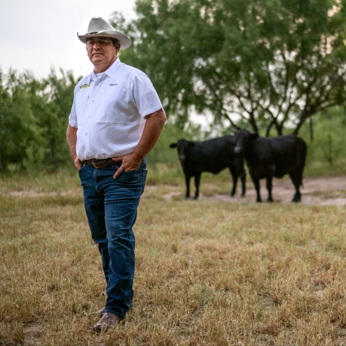 Cử tri Mỹ gốc Latinh quay lưng với đảng Dân chủ?