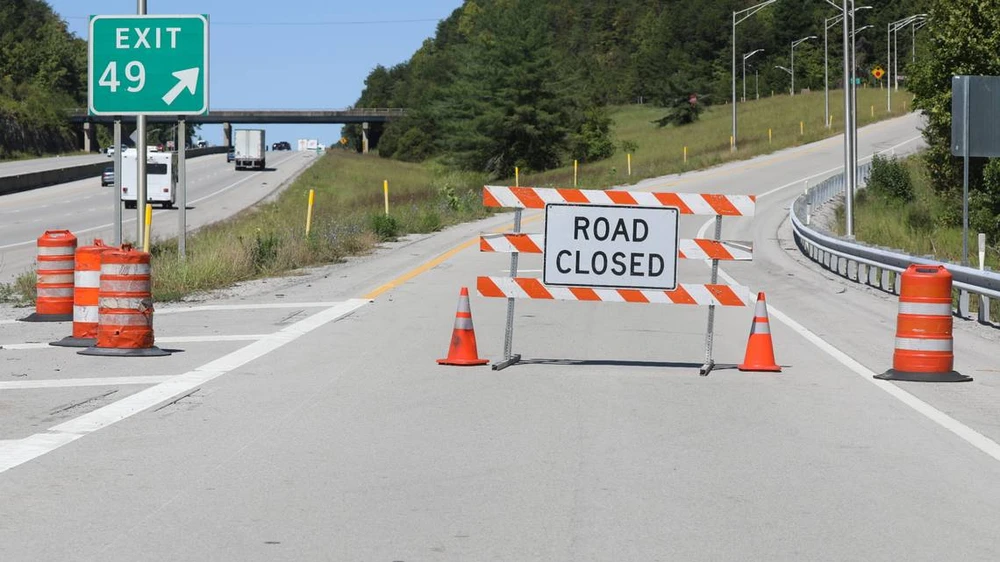 vụ xả súng trên cao tốc ở mỹ 4.png