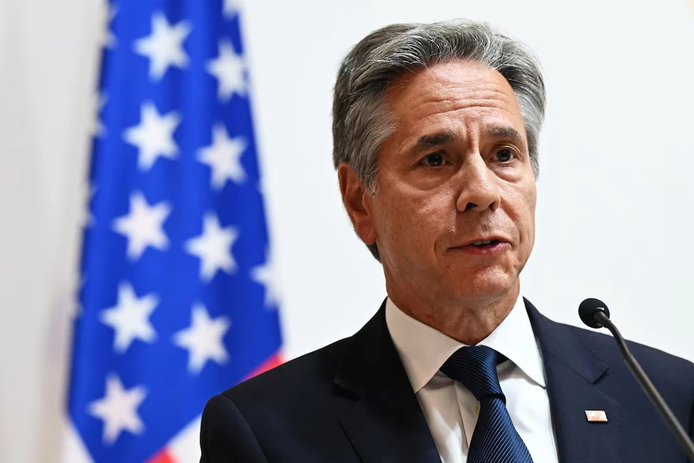 mỹ áp đặt trừng phạt rt.png