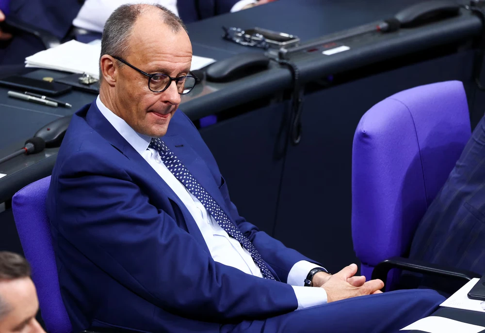 chính phủ đức sụp đổ 2.png