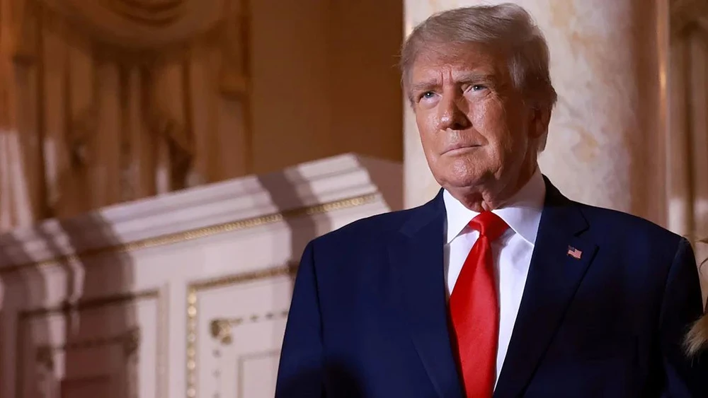 Tổng thống Mỹ Trump áp thuế các nước mua dầu từ Venezuela.jpg