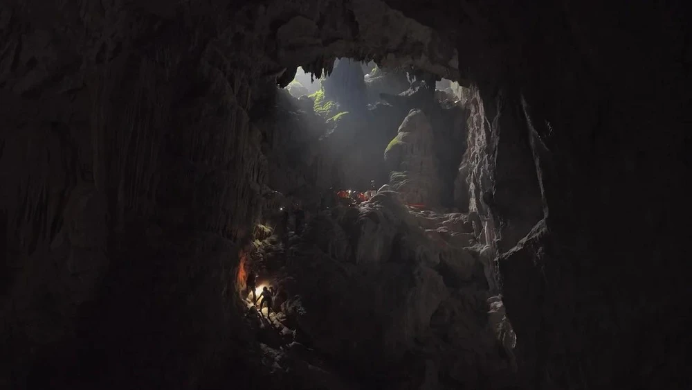 cave-descent-clean.jpg