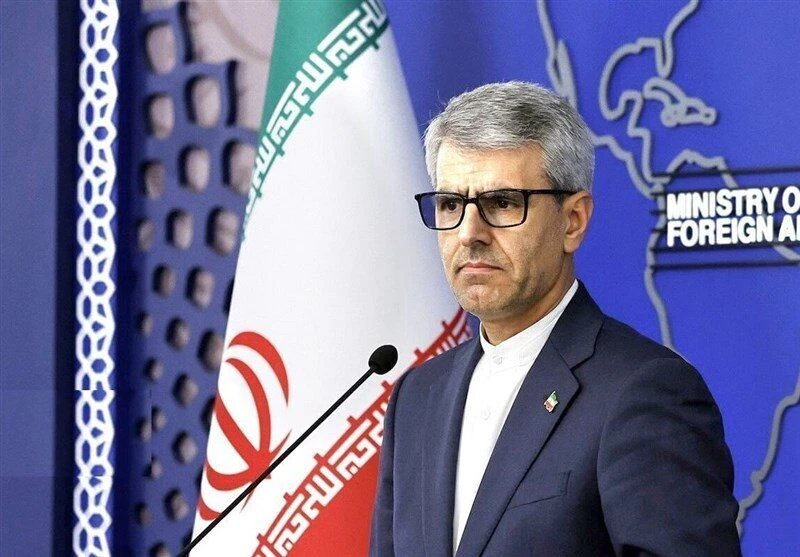 Nguoi-phat-ngon-Bo-Ngoai-giao-Iran.jpg