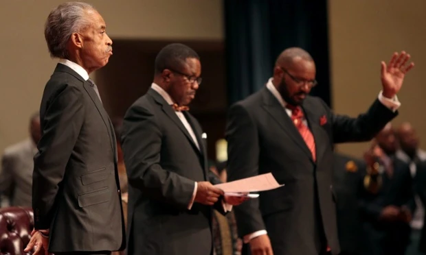 Chùm ảnh đám tang Michael Brown: Gợi nỗi đau 'phân biệt chủng tộc' nước Mỹ ảnh 3