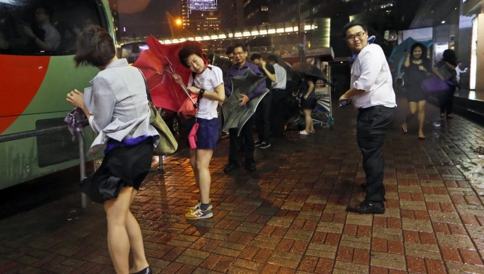 Bão Kalmaegi 'quét' miền Nam Trung Quốc: dân tình khốn đốn ảnh 10