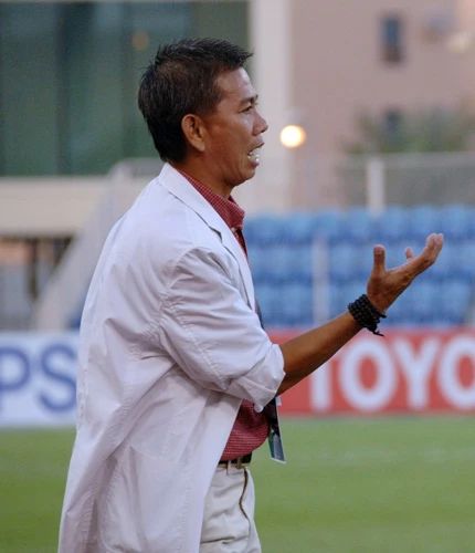 HLV Hoàng Anh Tuấn khen ngợi tinh thần chiến đấu ngoan cường và vượt trội nhiều đối thủ của U-19 Việt Nam