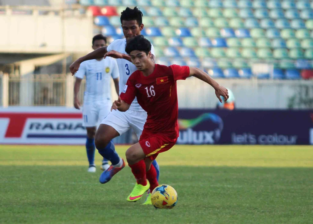 Công Phượng vừa có một kỳ AFF Cup 2016 đáng quên
