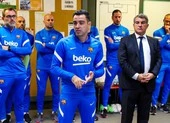 Tân HLV Xavi với cuộc cách mạng từ phòng thay đồ của Barca