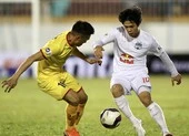 Đội bóng của bầu Đức vô địch V-League nổi không?